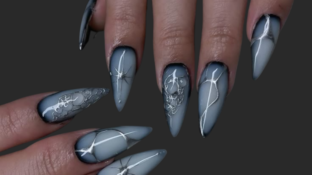 3D Chrome Nails