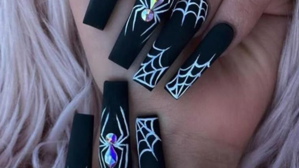 Glossed Spider Web Nails