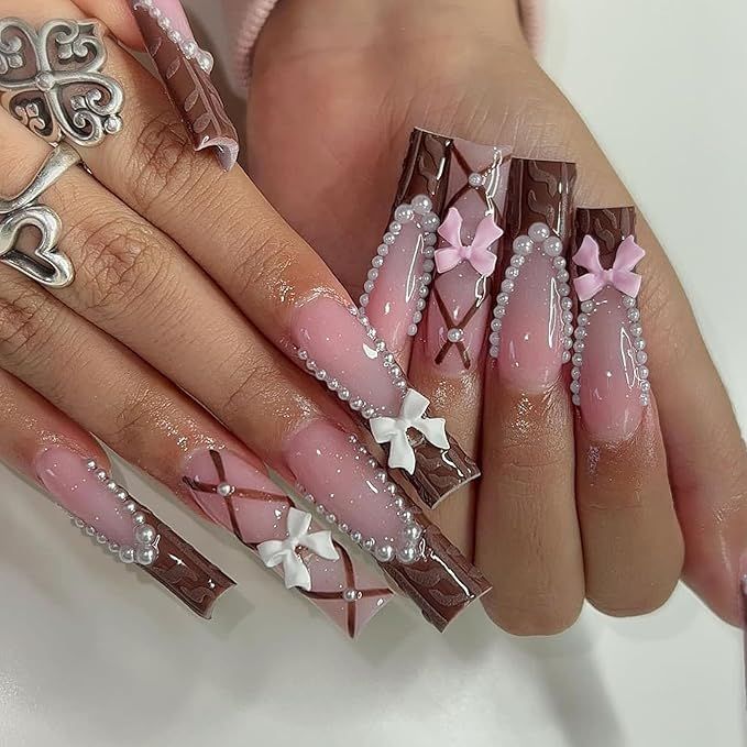 Add eye-catching dimension to your birthday nails with these stunning 3D nail art designs featuring charms. #3DNailArt #CharmNails #EyeCatchingNails