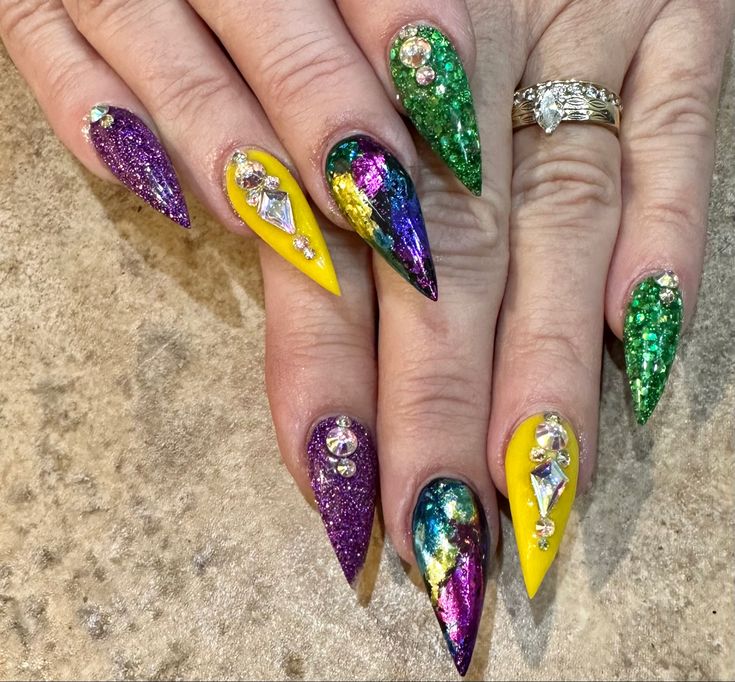 Flame nails for a vibrant Mardi Gras look. #FlameNails