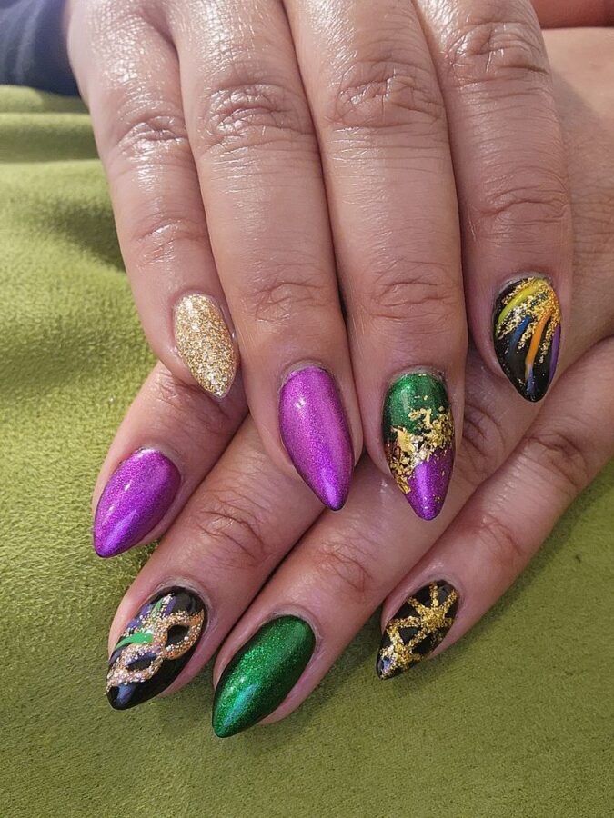 Parade nails for a vibrant Mardi Gras look. #ParadeNails